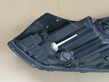 Laden Sie das Bild in den Galerie-Viewer, Frontscheinwerfer Hyundai Tucson 92102-D7100 Rechts Scheinwerfer Headlight SCH7332737756vc