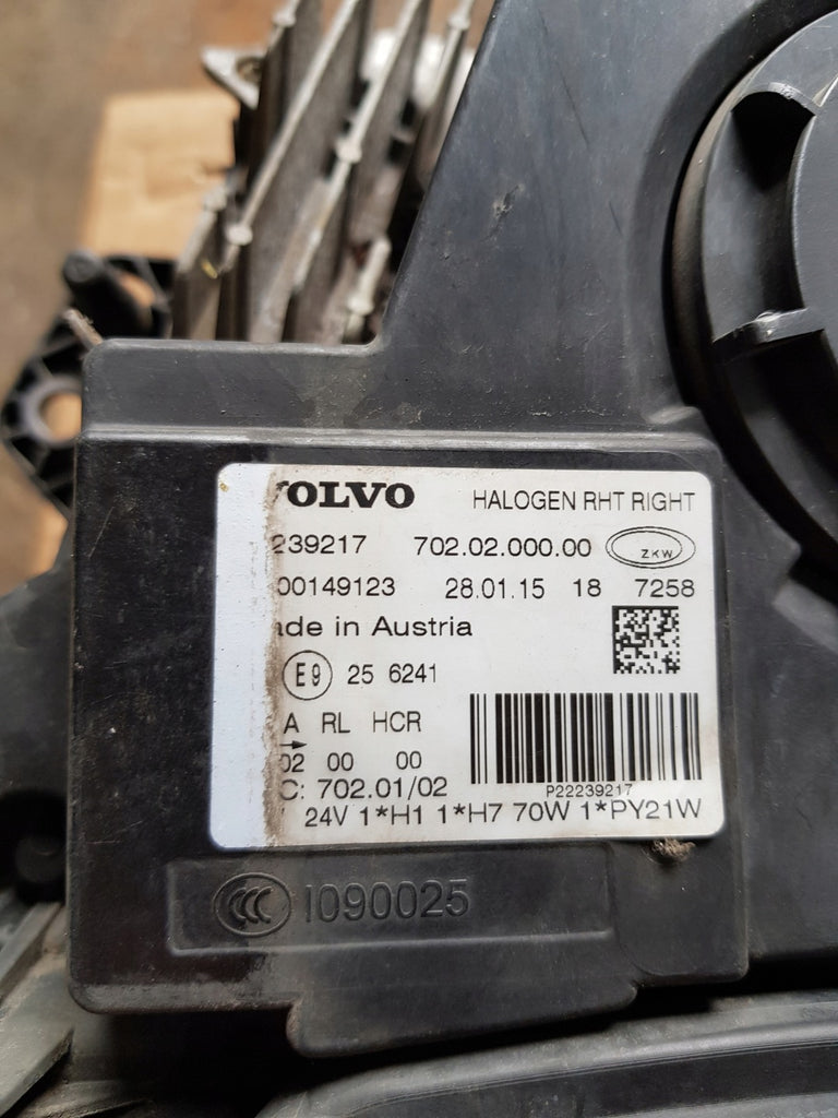 Frontscheinwerfer Volvo 22239217 LED Rechts Scheinwerfer