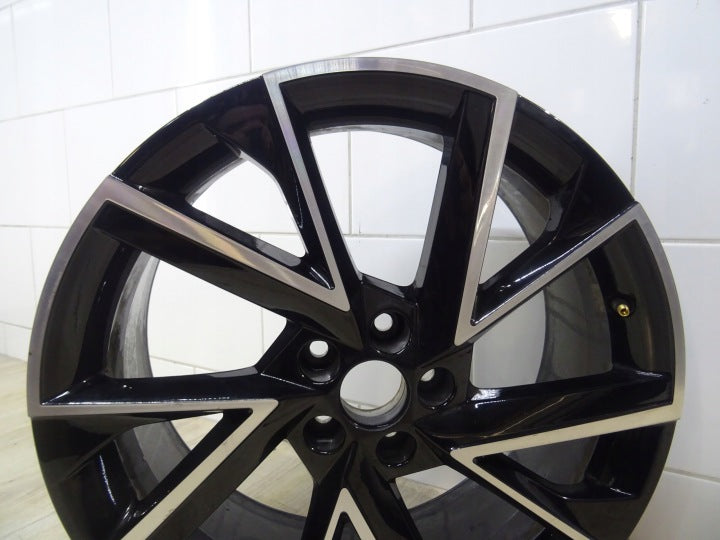 1x Alufelge 18 Zoll 7.0" 5x112 39ET 657601025G Skoda Scala Rim Wheel FEL5271107757we