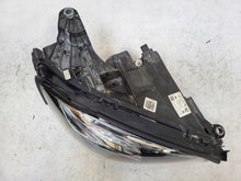 Laden Sie das Bild in den Galerie-Viewer, Frontscheinwerfer Mercedes-Benz W213 A2139069608 LED Rechts Headlight SCH1709789351fp