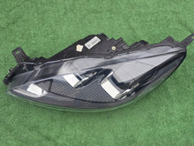 Laden Sie das Bild in den Galerie-Viewer, Frontscheinwerfer Ford Kuga LV4B-13E015CD Links Scheinwerfer Headlight SCH8113839588bz