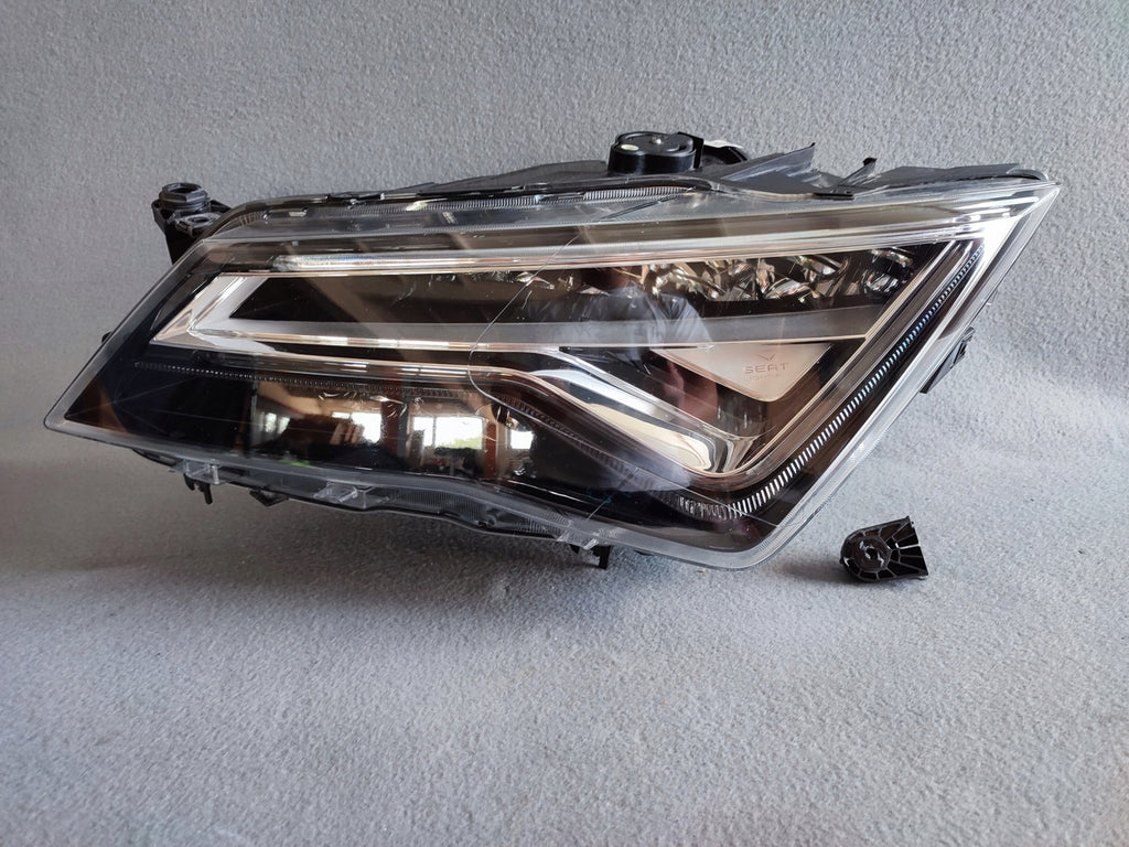 Frontscheinwerfer Seat Ateca 576941773A LED Links Scheinwerfer Headlight