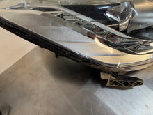 Load image into Gallery viewer, Frontscheinwerfer Citroën Ds5 9806093580-00 Xenon Rechts Scheinwerfer Headlight