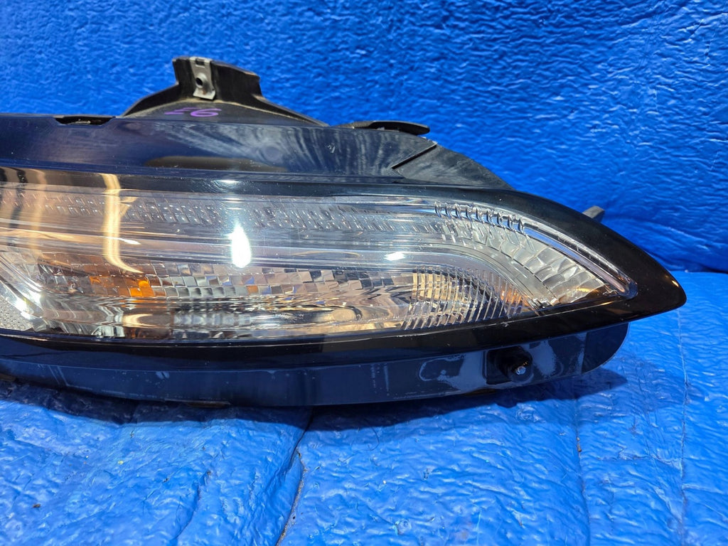 Frontscheinwerfer Jeep Cherokee 68157104AN 140612B68157104AN Rechts Headlight SCH7340193697zk
