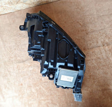 Laden Sie das Bild in den Galerie-Viewer, Frontscheinwerfer Skoda Octavia I 5E4941015A LED Links Scheinwerfer Headlight SCH9528472094im