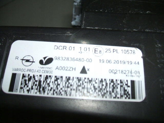 Frontscheinwerfer Opel Zafira Vivaro 983283768000 Xenon Rechts oder Links