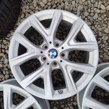 Laden Sie das Bild in den Galerie-Viewer, 4x Alufelge 17 Zoll 6.5" 5x112 39ET Glanz Silber 6856076 BMW F39 F48 Rim Wheel FEL5277648434vp