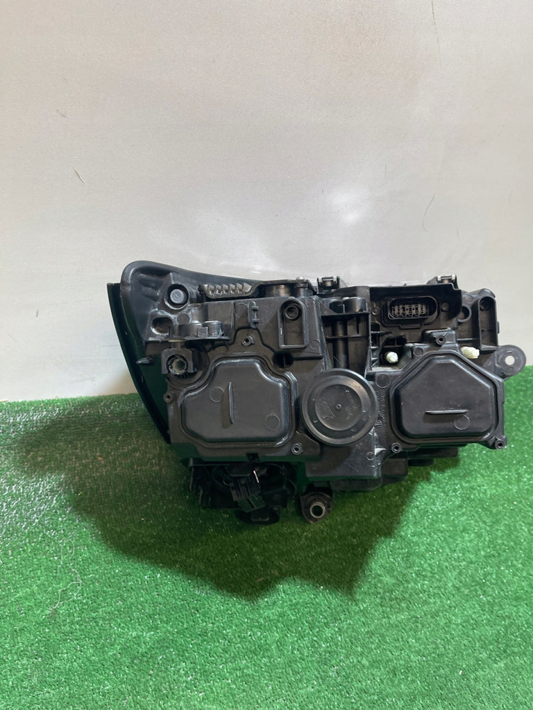 Frontscheinwerfer VW Multivan Caravelle 7L1941035 Links Scheinwerfer Headlight SCH2745635332hw