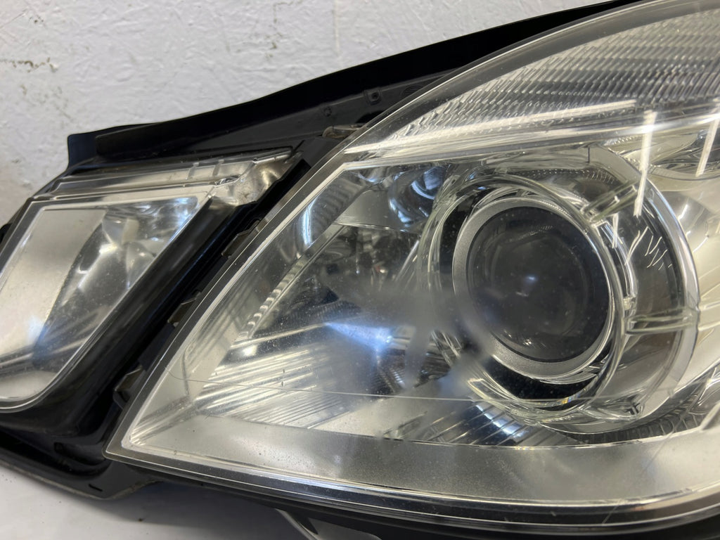 Frontscheinwerfer Mercedes-Benz W212 A2128205761 A2128205861 Ein Satz Headlight SCH5153468601he