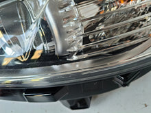 Laden Sie das Bild in den Galerie-Viewer, Frontscheinwerfer Ford Mondeo DS73-13W030-AE Links Scheinwerfer Headlight SCH5645775847rg