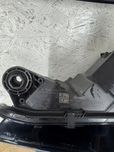 Laden Sie das Bild in den Galerie-Viewer, Frontscheinwerfer Audi Q5 80A941035 80A941036 Full LED Ein Satz Headlight SCH6044550088uh