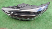 Load image into Gallery viewer, Frontscheinwerfer Hyundai I30 III 92101-G4600 LED Links Scheinwerfer Headlight SCH9329701895qd