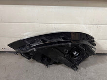 Laden Sie das Bild in den Galerie-Viewer, Frontscheinwerfer VW Touran 5TB941081B Links Scheinwerfer Headlight SCH9693034654al