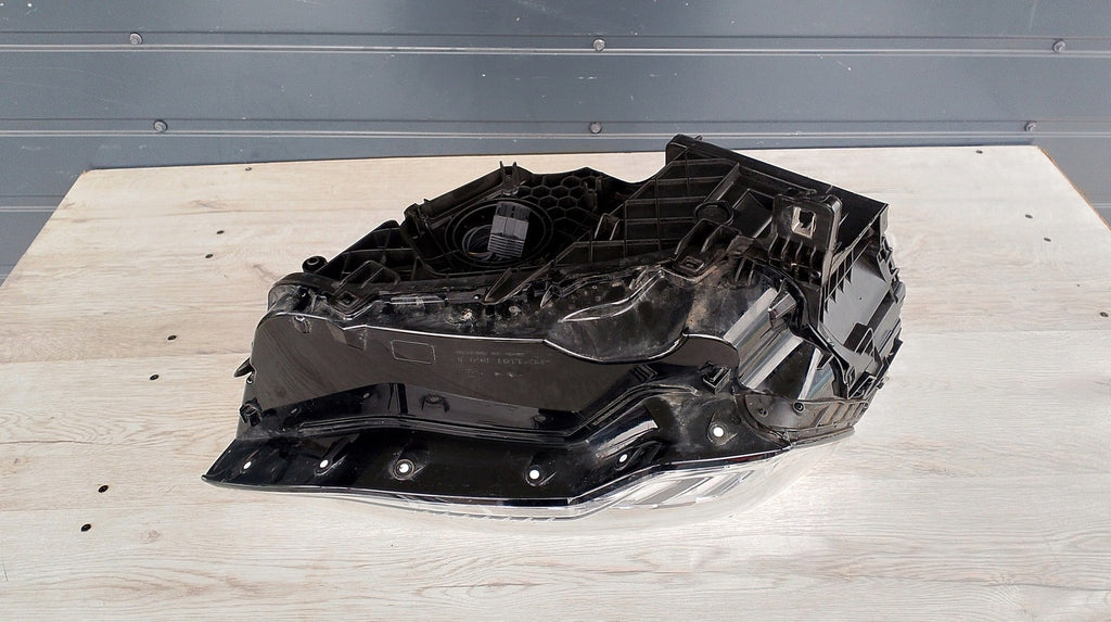 Frontscheinwerfer Audi Q3 83A941034 LED Rechts Scheinwerfer Headlight SCH7953519478ht