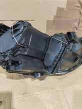 Laden Sie das Bild in den Galerie-Viewer, Frontscheinwerfer VW Golf Sportsvan 517941005B Links Scheinwerfer Headlight SCH3142856673vg