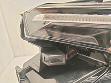 Laden Sie das Bild in den Galerie-Viewer, Frontscheinwerfer Citroën C5 Aircross 9845356280 9845355980 LED Ein Satz SCH1836679455zk