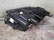 Laden Sie das Bild in den Galerie-Viewer, Frontscheinwerfer Mercedes-Benz W213 A2139068808 Rechts Scheinwerfer Headlight SCH2091368269xj
