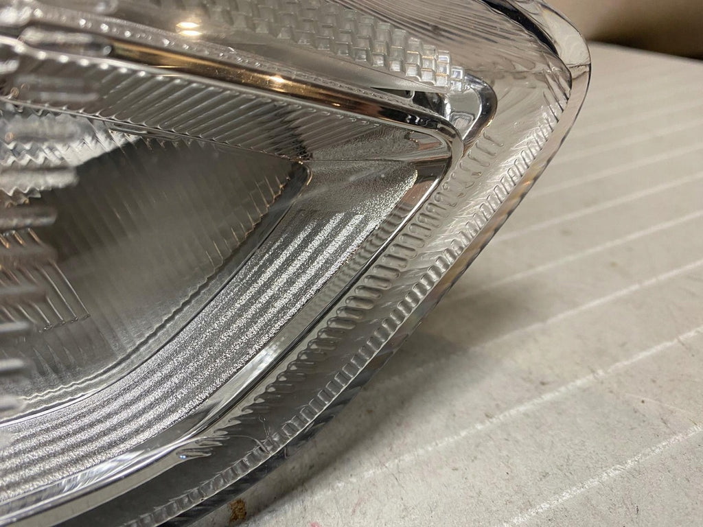 Frontscheinwerfer Ford Focus F1EB-13D154-AG Xenon Rechts Scheinwerfer Headlight SCH8057066810tu