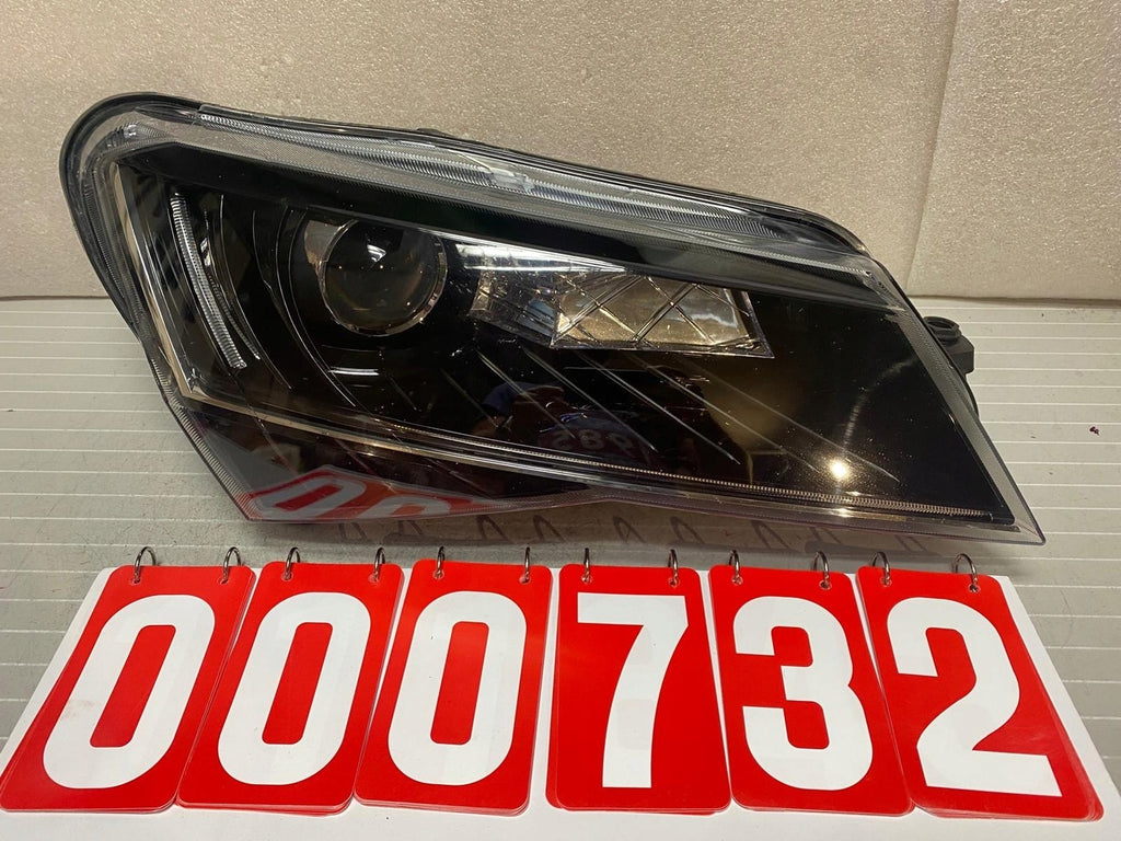 Frontscheinwerfer Skoda Superb III 3V1941016 Xenon Rechts Scheinwerfer Headlight SCH8537807140ql