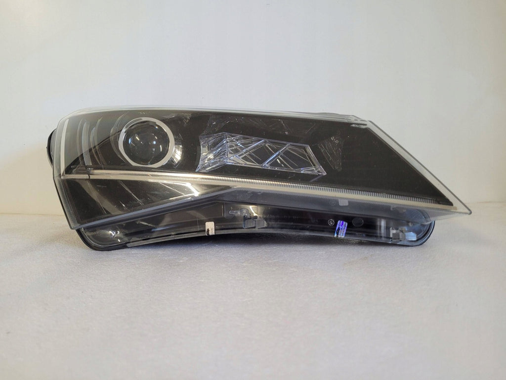 Frontscheinwerfer Skoda Superb III 3V1941016A LED Rechts Scheinwerfer Headlight
