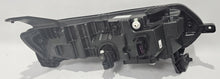 Laden Sie das Bild in den Galerie-Viewer, Frontscheinwerfer Renault Megane I E-Tech 260605490R 015143-21 LED Links SCH7403240288ll