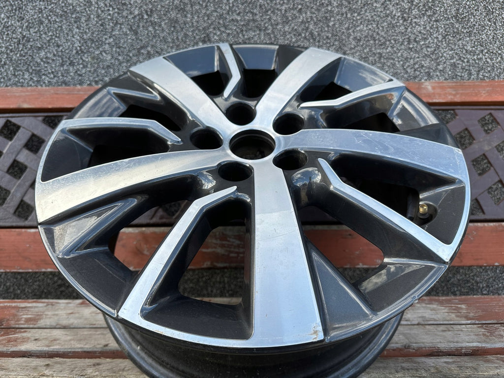 1x Alufelge 17 Zoll 7.0" 5x108 46ET 9806454377 Toyota Proace Verso Rim Wheel