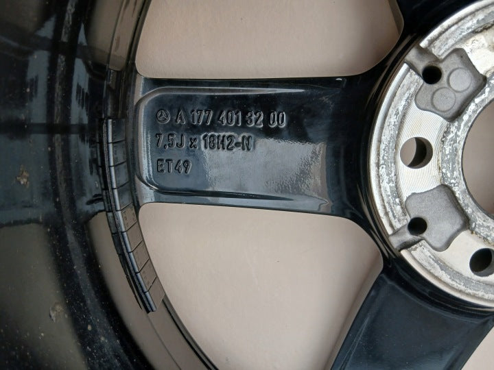 1x Alufelge 18 Zoll 7.5" 5x112 49ET Glanz A1774013200 Mercedes-Benz W177 FEL3499355206wa