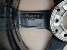 Laden Sie das Bild in den Galerie-Viewer, 1x Alufelge 18 Zoll 7.5" 5x112 49ET Glanz A1774013200 Mercedes-Benz W177 FEL3499355206wa