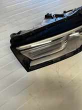 Laden Sie das Bild in den Galerie-Viewer, Frontscheinwerfer Audi Q5 80A941005 Xenon Links Scheinwerfer Headlight