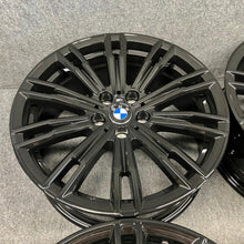 Laden Sie das Bild in den Galerie-Viewer, 4x Alufelge 18 Zoll 7.5" 5x112 25ET Glanz Schwarz 8089890 BMW 3 G21 G20 FEL7057232901ap