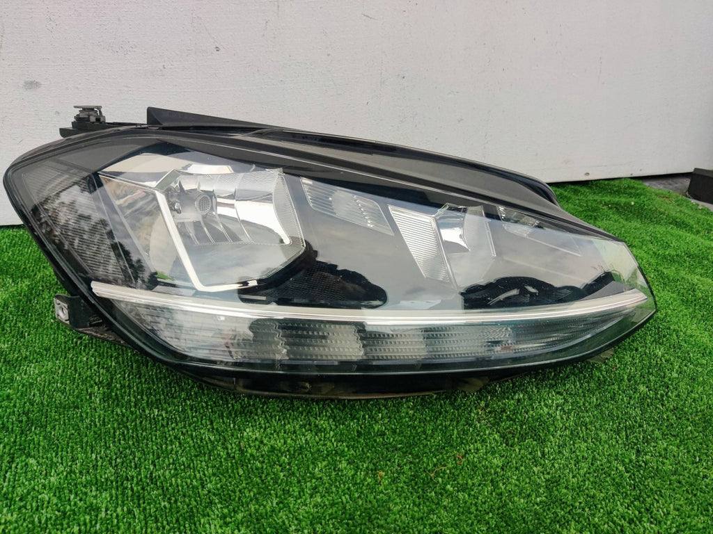 Frontscheinwerfer VW Golf 5G1941006D 1EB01306602 Rechts Scheinwerfer Headlight SCH5109032344ej