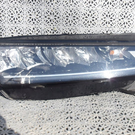 Frontscheinwerfer Skoda Octavia IV 5E4941016 Full LED Rechts Headlight SCH9455211357eg