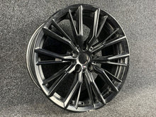 Load image into Gallery viewer, 1x Alufelge 18 Zoll 8.5" 5x112 40ET 6885306 BMW G21 G20 Rim Wheel FEL7176961286av