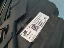 Load image into Gallery viewer, Frontscheinwerfer Opel Astra 39023762 39055746 LED Ein Satz Headlight