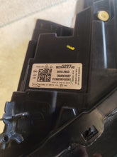 Laden Sie das Bild in den Galerie-Viewer, Frontscheinwerfer Opel Corsa F 9829522780 Links Scheinwerfer Headlight SCH2986035155xu