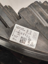 Load image into Gallery viewer, Frontscheinwerfer Skoda Enyaq 5LB941016 LED Rechts Scheinwerfer Headlight