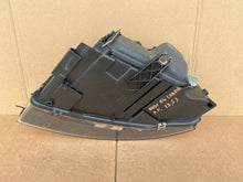 Laden Sie das Bild in den Galerie-Viewer, Frontscheinwerfer Audi A4 B6 8H0941004A Rechts Scheinwerfer Headlight