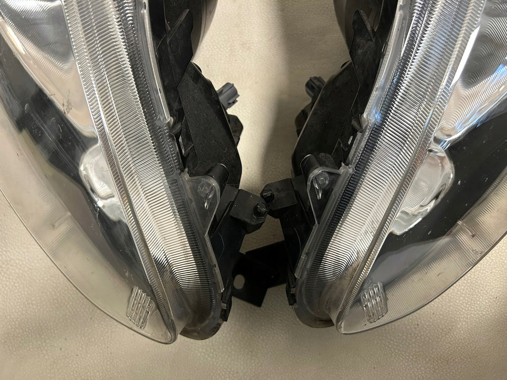 Frontscheinwerfer Mitsubishi Space Star Ein Stück (Rechts oder Links) Headlight