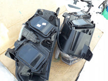 Laden Sie das Bild in den Galerie-Viewer, Frontscheinwerfer Opel Vivaro C 9832837680 9832836480 Xenon Rechts oder Links