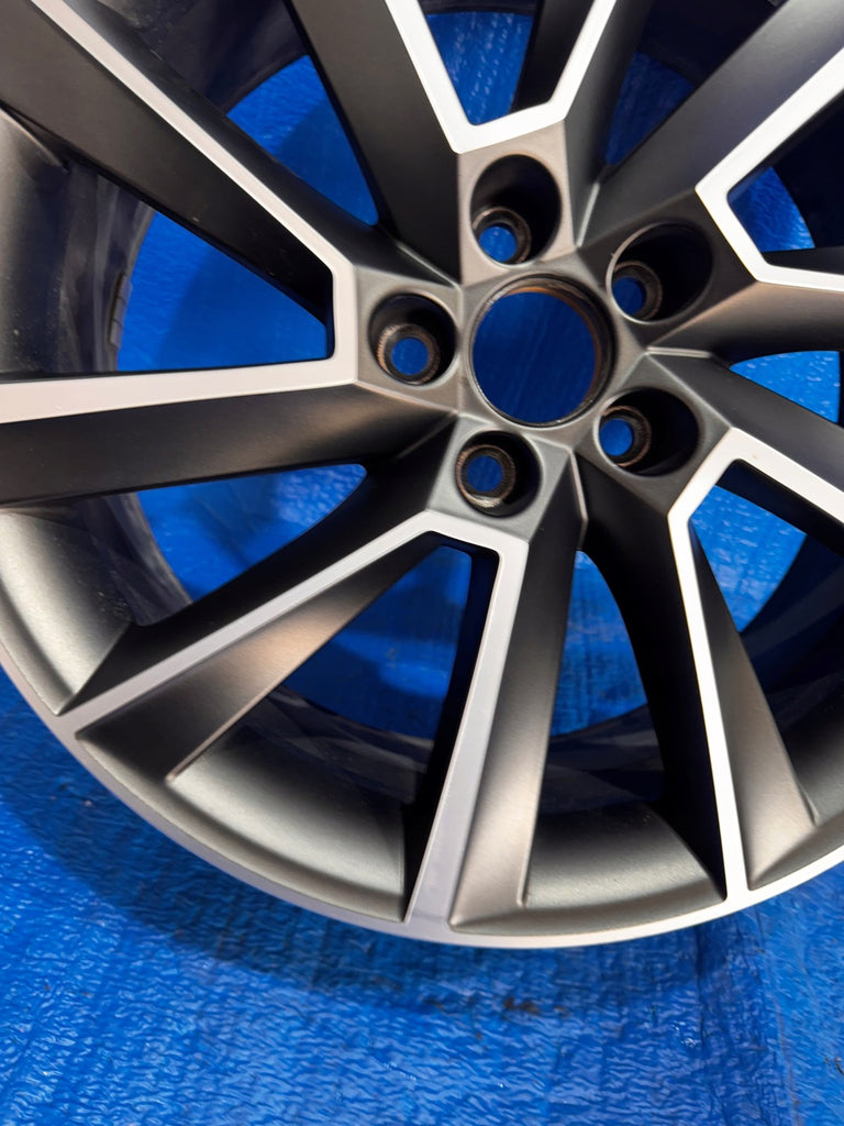 1x Alufelge 17 Zoll 6.5" 5x100 657601025D Skoda Scala Kamiq Rim Wheel