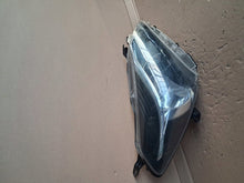 Laden Sie das Bild in den Galerie-Viewer, Frontscheinwerfer Toyota Yaris Rechts Scheinwerfer Headlight SCH4320186230be