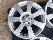 Laden Sie das Bild in den Galerie-Viewer, 4x Alufelge 17 Zoll 7.5" 5x112 47 5ET A2044013502 Mercedes-Benz W124 W203 W177 FEL5017502736uf