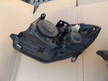 Laden Sie das Bild in den Galerie-Viewer, Frontscheinwerfer Skoda Fabia II 1EL24702505 Ein Satz Scheinwerfer Headlight