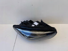 Laden Sie das Bild in den Galerie-Viewer, Frontscheinwerfer Mercedes-Benz 2479062003 Rechts Scheinwerfer Headlight SCH6178323723up