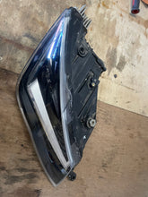 Laden Sie das Bild in den Galerie-Viewer, Frontscheinwerfer Seat Leon 5F1941008E Full LED Rechts Scheinwerfer Headlight