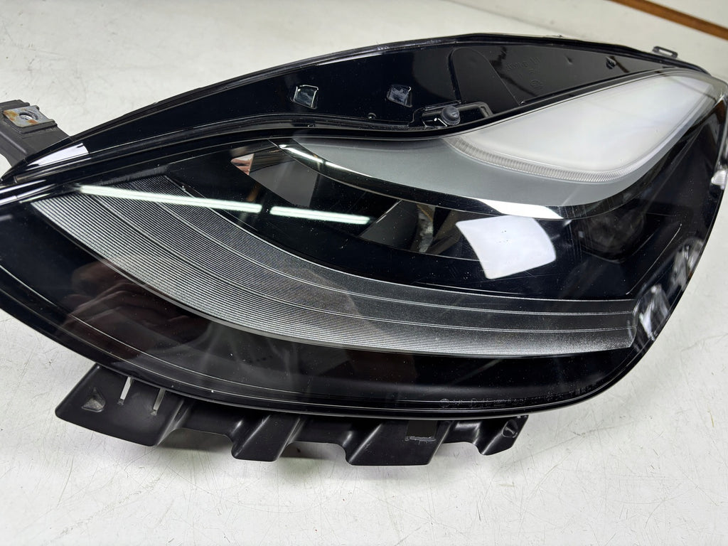 Frontscheinwerfer Tesla 3 1514952-00-D Links Scheinwerfer Headlight