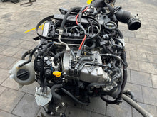 Load image into Gallery viewer, Motor Audi Seat Skoda VW A3 Leon Octavia I Golf VII CLH 1.6 TDI Diesel Komplett