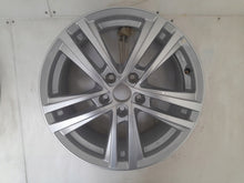 Laden Sie das Bild in den Galerie-Viewer, 1x Alufelge 17 Zoll 7.0" 5x112 40ET Glanz Silber SE027017 Seat I Rim Wheel FEL2603161984wx