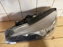 Laden Sie das Bild in den Galerie-Viewer, Frontscheinwerfer BMW F45 F46 7422573 Links Scheinwerfer Headlight SCH5677799345ac
