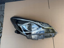 Laden Sie das Bild in den Galerie-Viewer, Frontscheinwerfer Toyota Yaris Rechts Scheinwerfer Headlight SCH7855544338ti